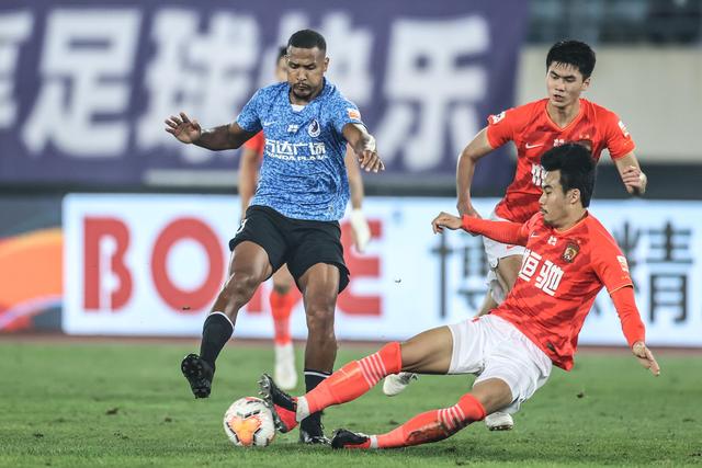 拉莫斯主场首秀破门 成米兰近十年第五人